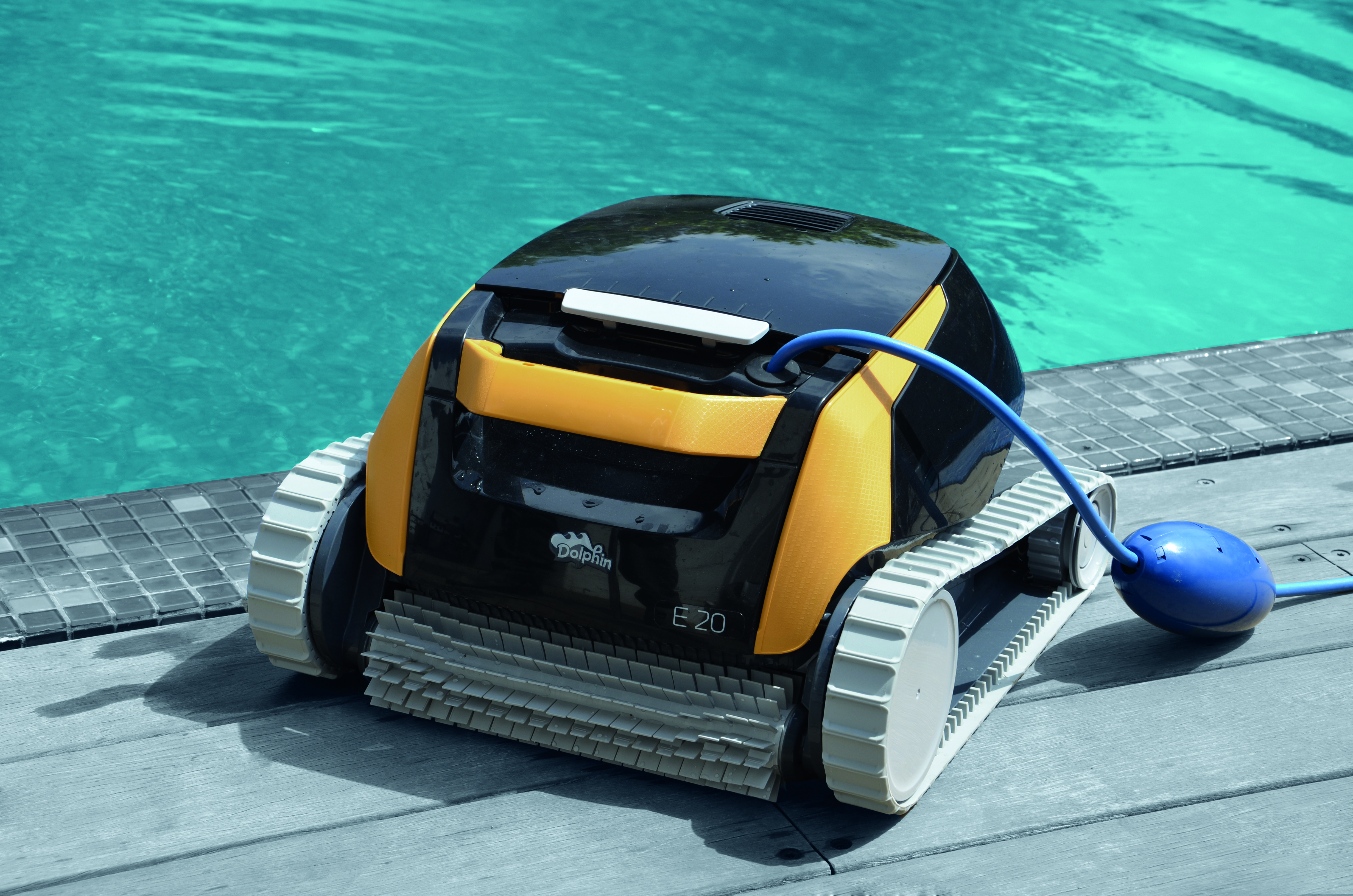 robot sprzatający dolphin e20