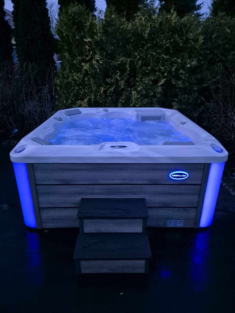 jacuzzi wanna spa dorsia światło nieebieskie